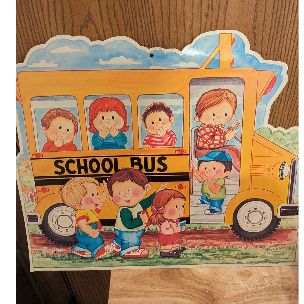 VTG School Bus Cardboard Die-Cut Wall Decor Bulletin Board Classroom Colorful